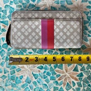Kate spade tan canvas long zipper wallet with pink and red stripe